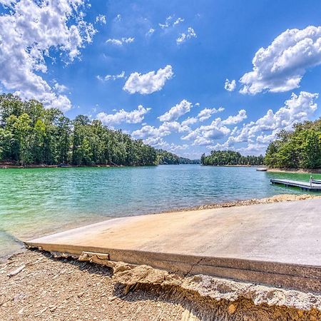 Majestic Lakefront Lodge Сев'єрвілл Екстер'єр фото